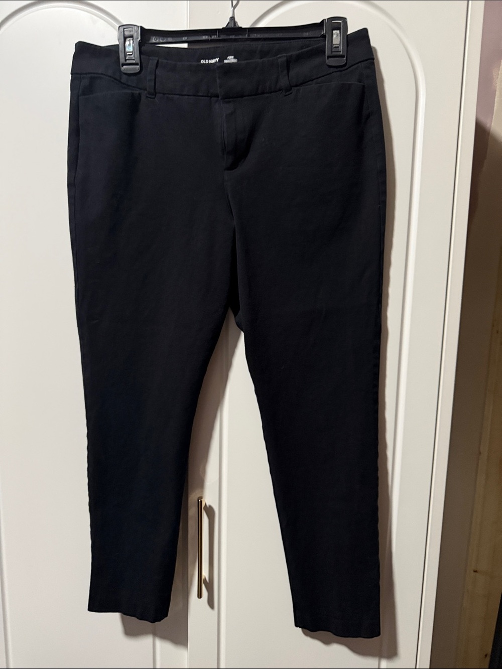 Old Navy Never Fade Pixie Ankle Pants